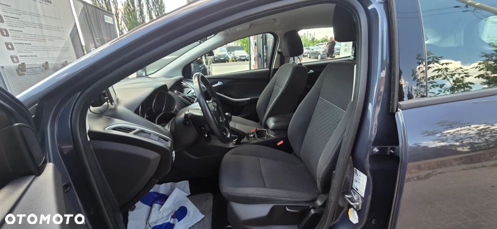 Ford Focus 1.0 EcoBoost STart-Stopp-System TITANIUM - 28