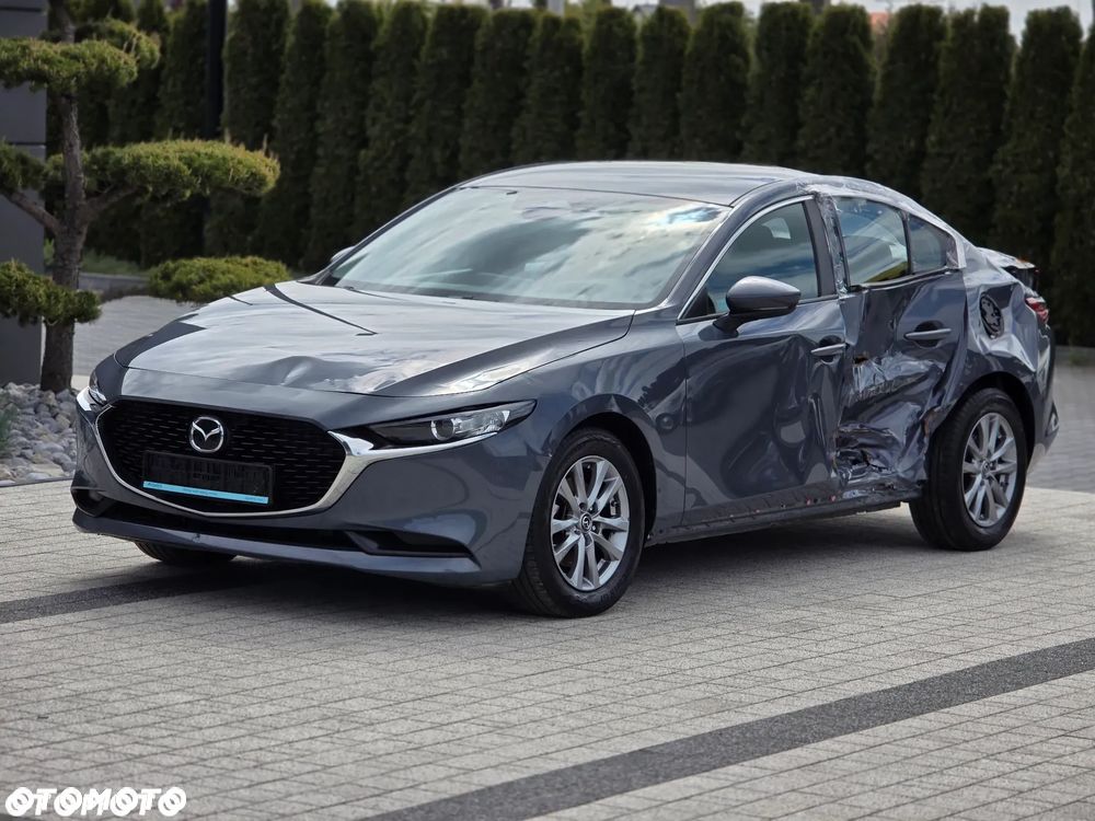 Mazda 3 2.0 mHEV Hikari - 11