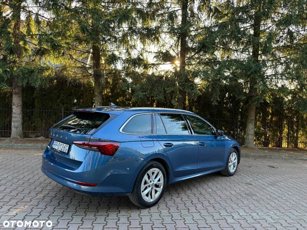 Skoda Octavia - 8
