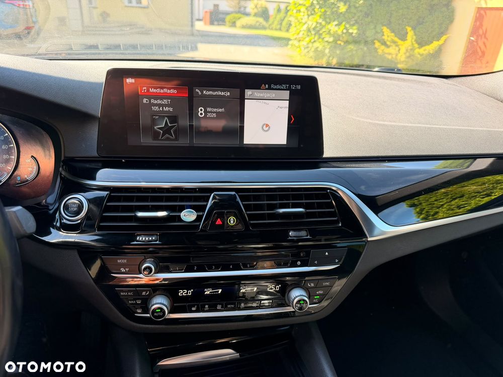 BMW Seria 5 530e iPerformance xDrive - 19