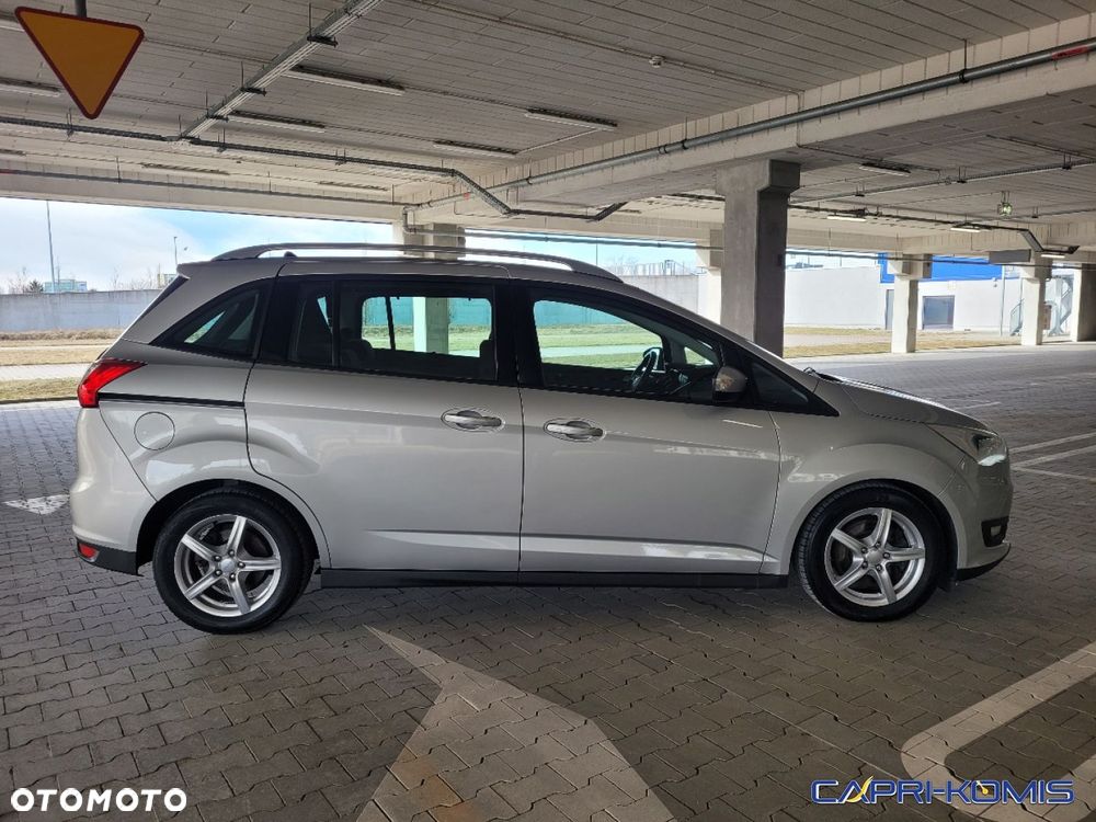 Ford Grand C-MAX - 21