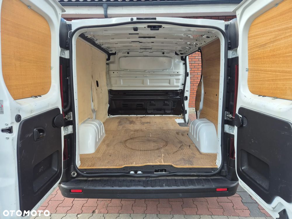 Renault Trafic - 6