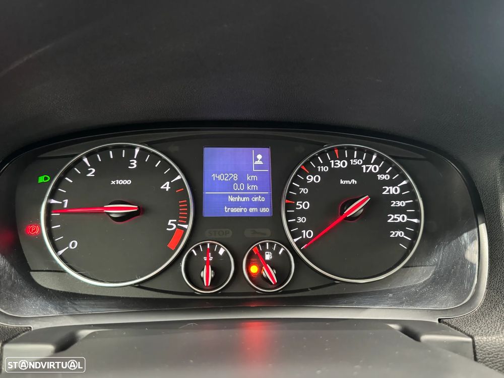 Renault Laguna ENERGY dCi 130 FAP Start & Stop Bose Edition - 26