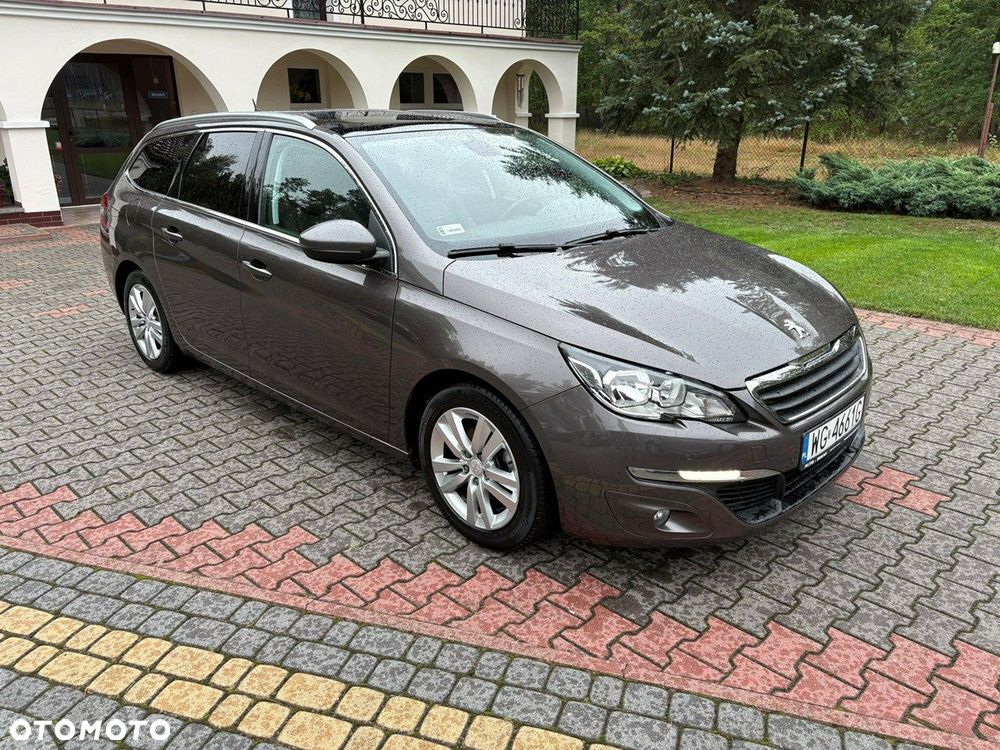 Peugeot 308 - 33