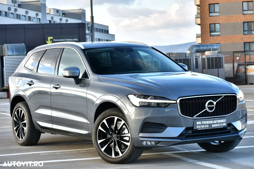 Volvo XC 60 B4 D AWD Geartronic Momentum Pro - 3