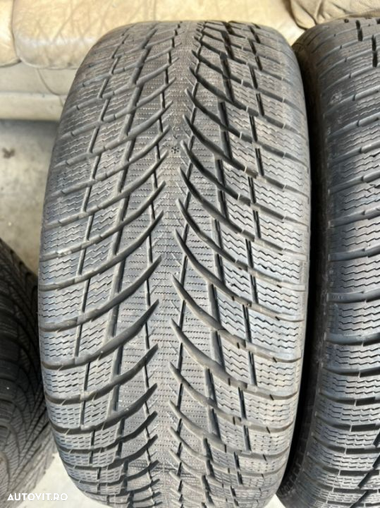 vând 2 anvelope 215/45/18 Nokian de iarnă ca noi - 3