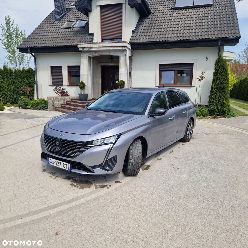 Peugeot 308 PureTech 130 GPF EAT8 Stop & Start Allure Business-Paket - 2