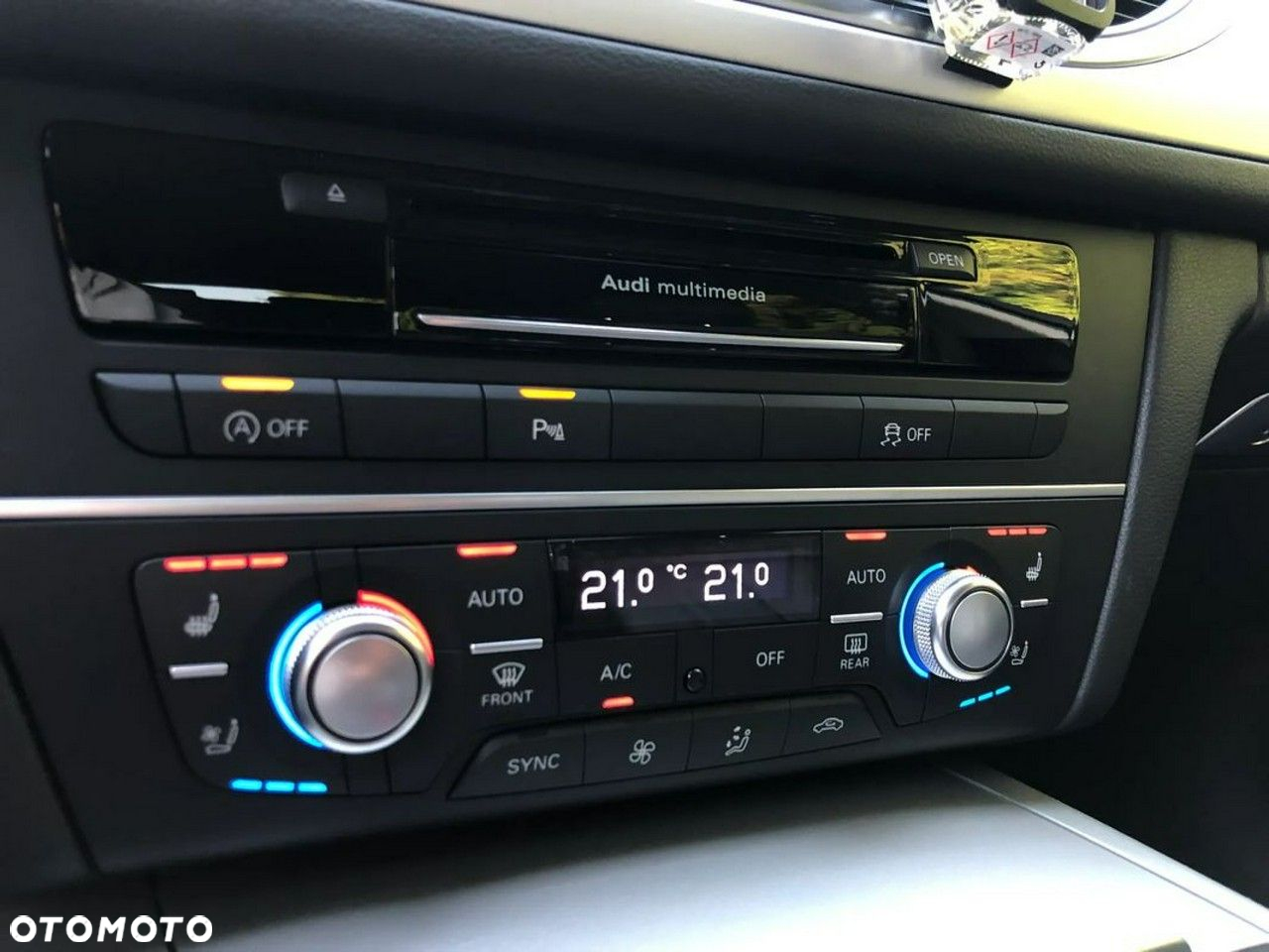 Audi A6 Avant 3.0 TDI S tronic - 19