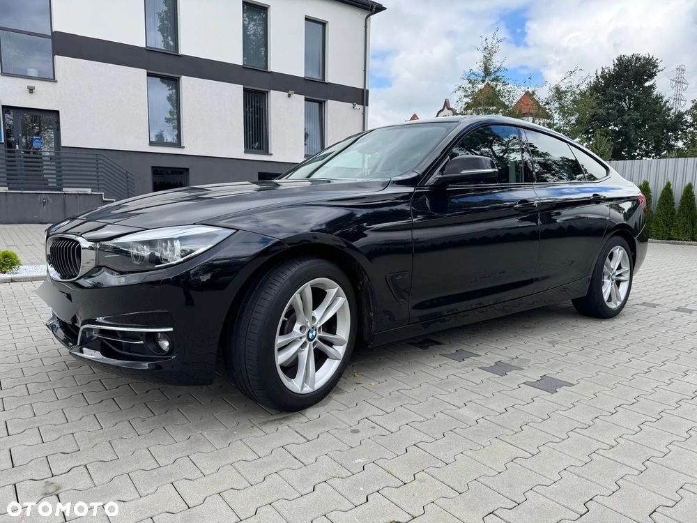 BMW 3GT 330i xDrive - 4