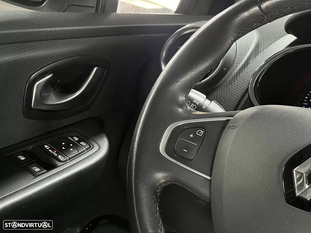Renault Clio TCe 90 Limited - 25