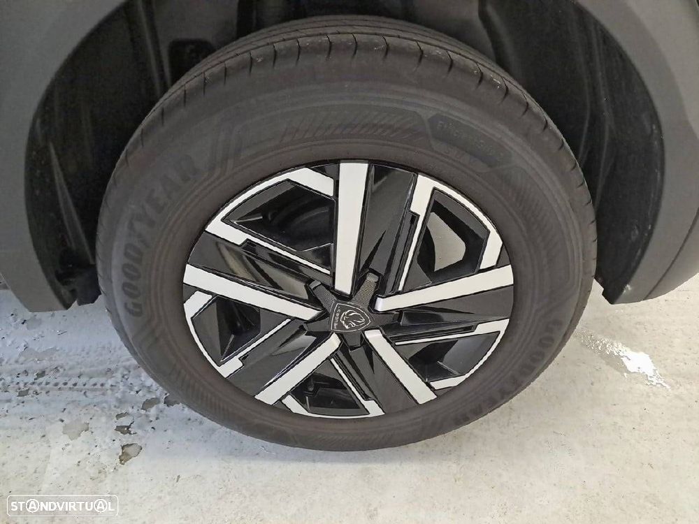 Peugeot 2008 1.2 PureTech Style - 11
