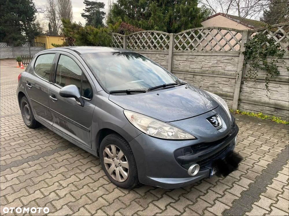 Peugeot 207 1.4 16V Trendy - 1