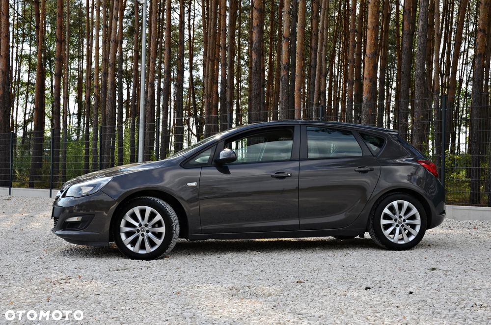 Opel Astra - 12