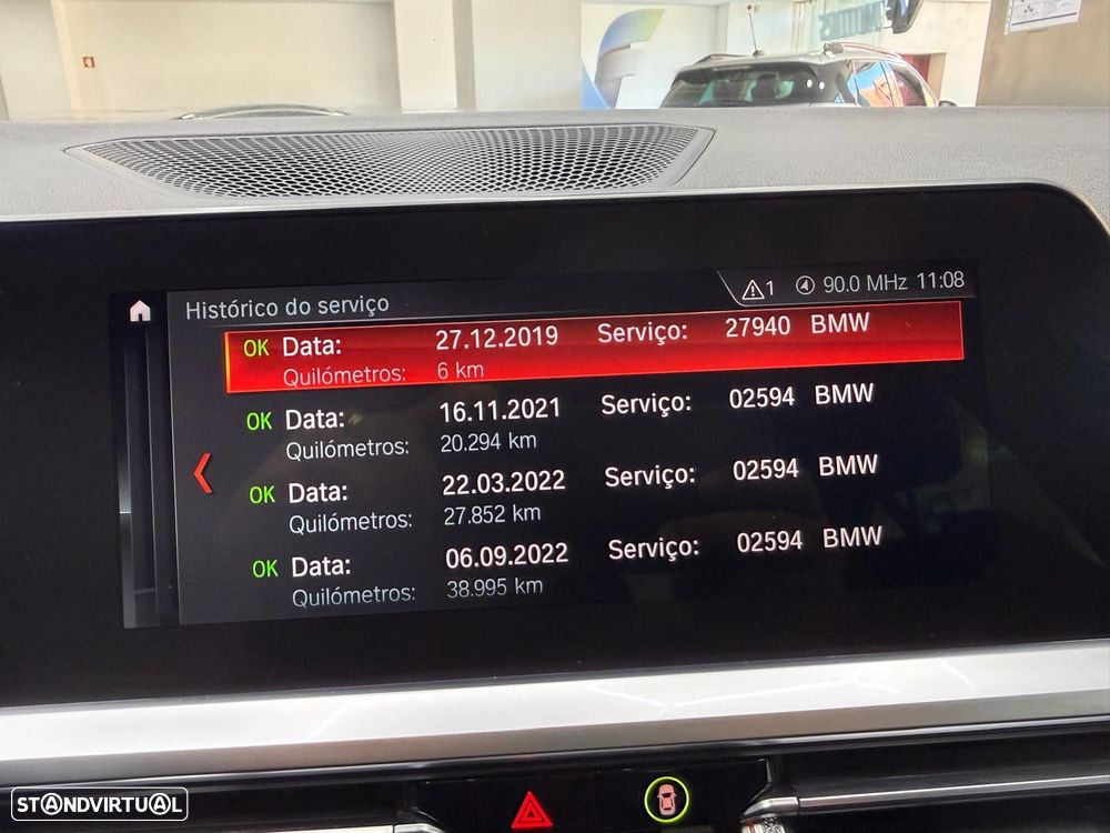 BMW 318 d Line Sport Auto - 29