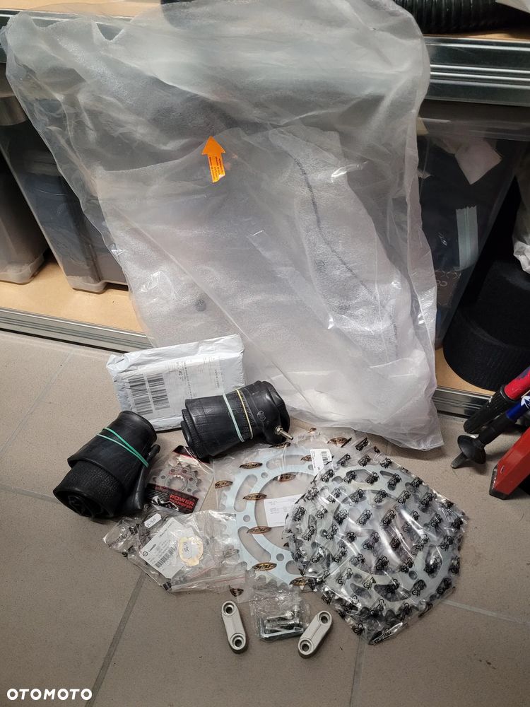 Benelli TRK 502X - 33