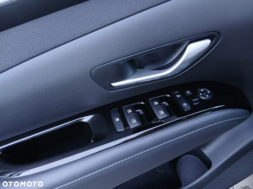 Hyundai Tucson 1.6 T-GDi HEV Smart 2WD - 22