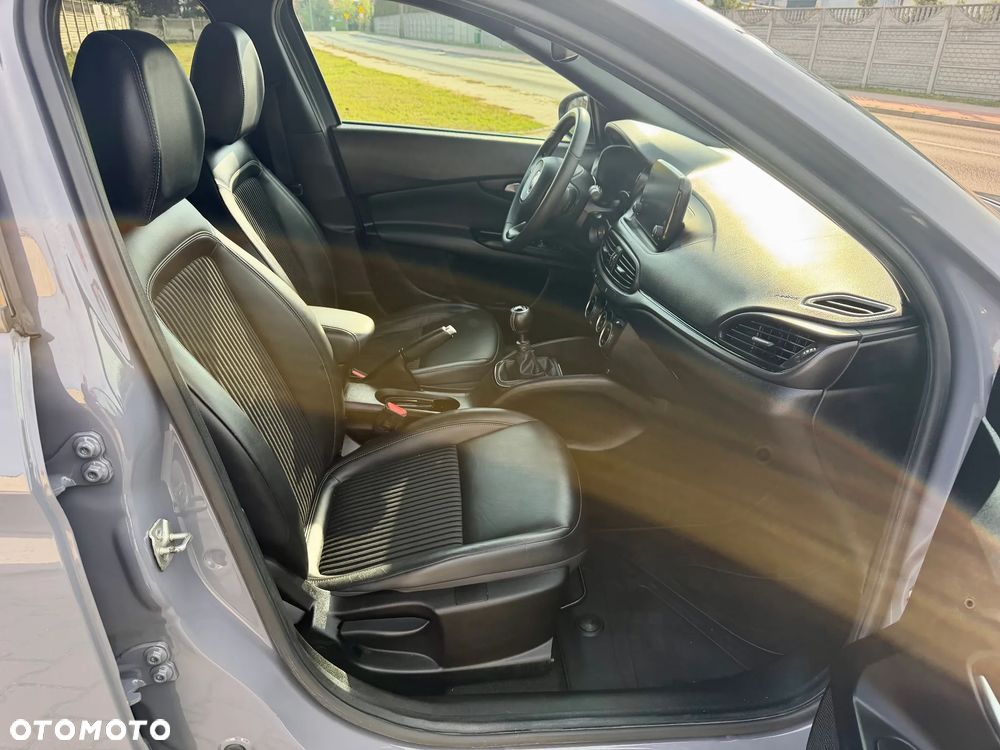 Fiat Tipo 1.4 T-Jet S-Design - 34