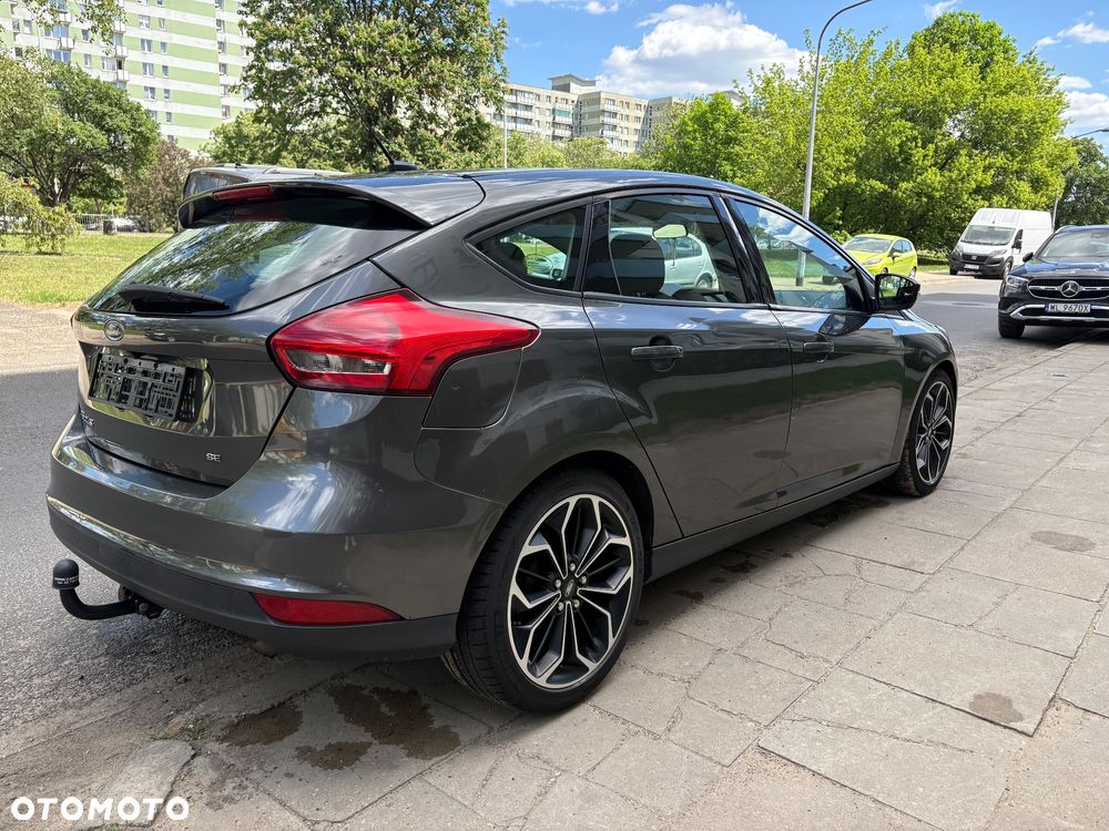 Ford Focus - 5