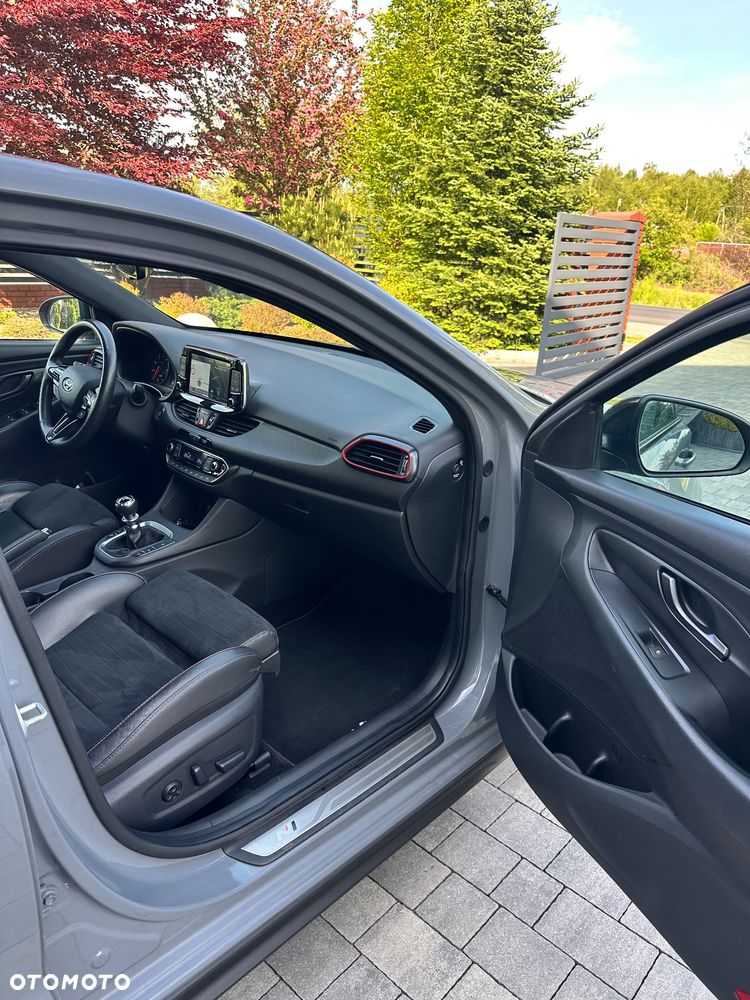 Hyundai i30 N 2.0 T-GDI Performance - 13