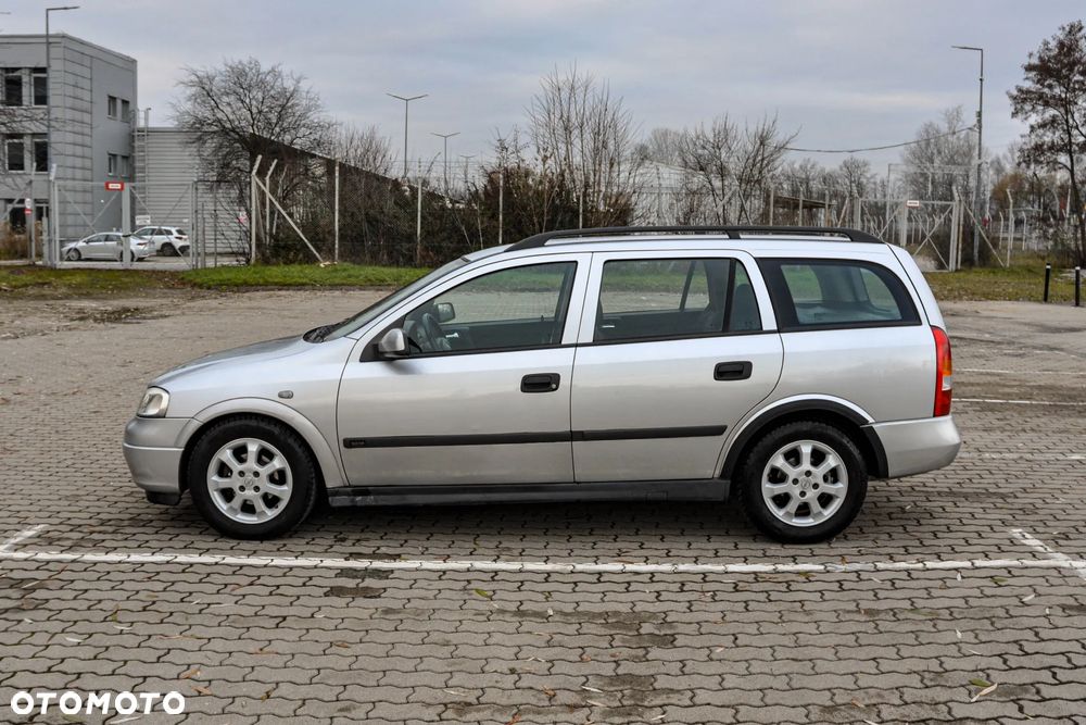 Opel Astra - 2