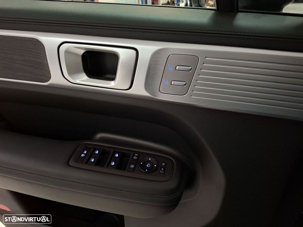 Hyundai Santa Fe 1.6 T-GDI PHEV Calligraphy Pack - 28