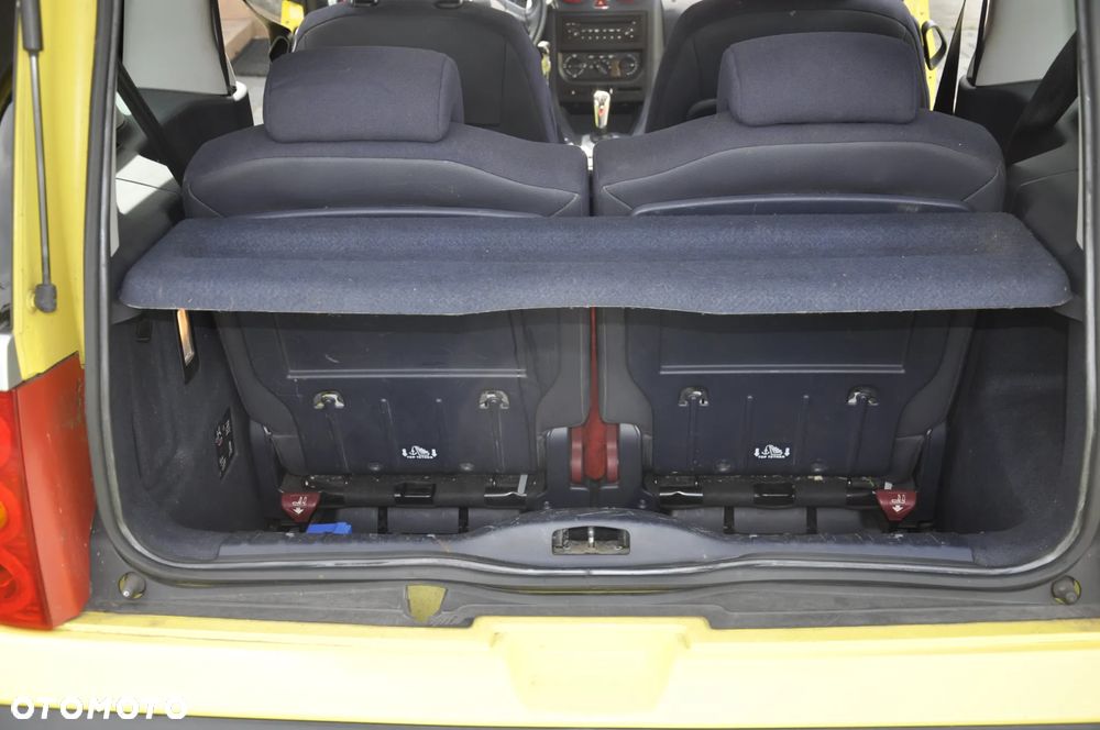 Peugeot 1007 1.6 Trendy 2-Tronic - 10