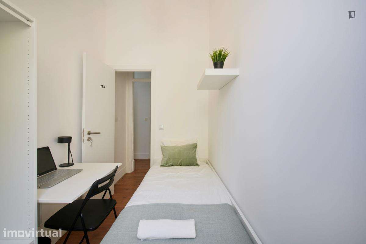 Quarto - localizado em Arroios Lisbon - Grande imagem: 3/17