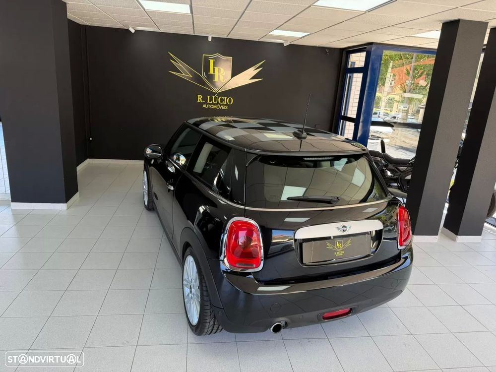 MINI 3 Portas Cooper D - 17