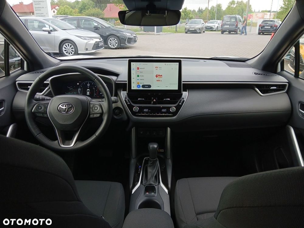 Toyota Corolla Cross - 14