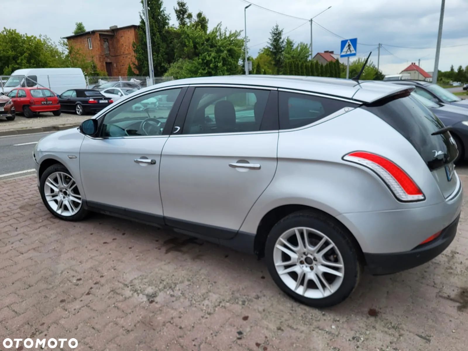 Lancia Delta 1.6 MJ Argento - 1