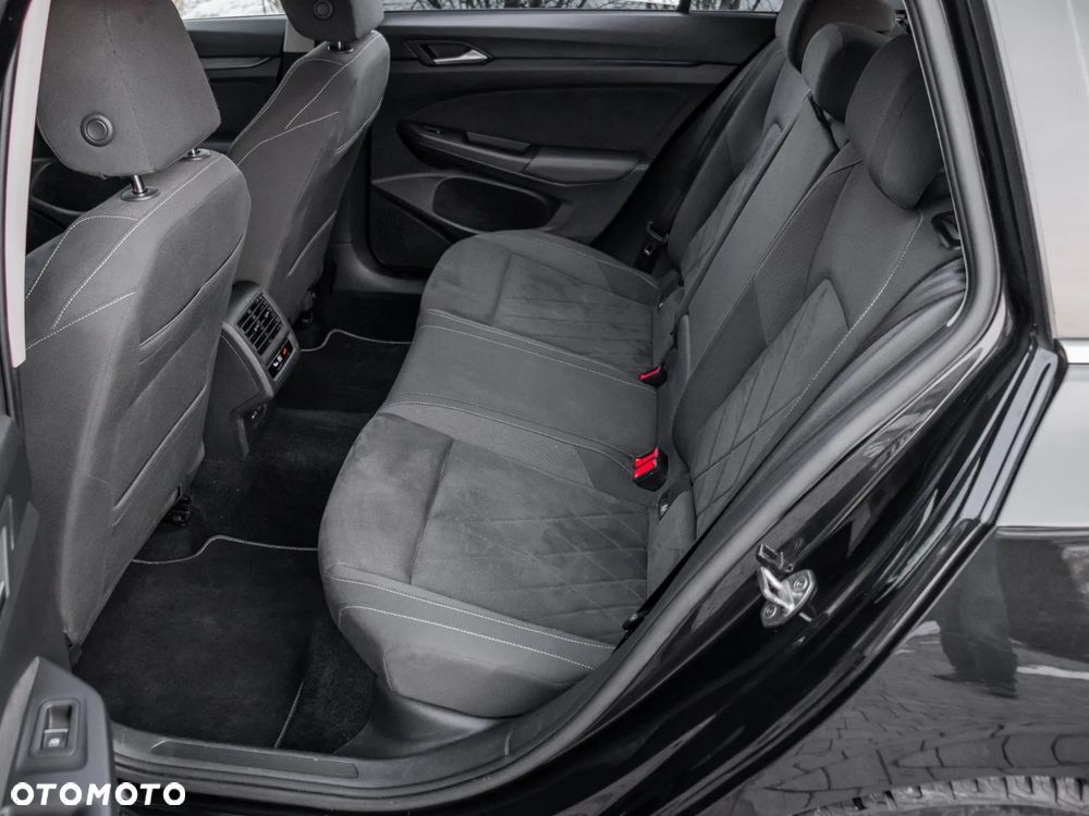 Volkswagen Golf Variant 2.0 TDI SCR DSG Style - 27