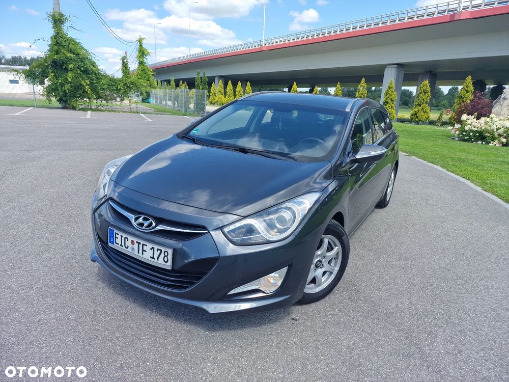 Hyundai i40 Kombi 1.6 Trend - 11