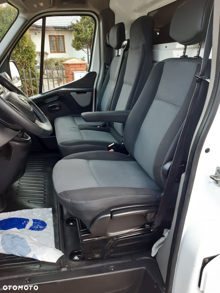 Renault Master - 32