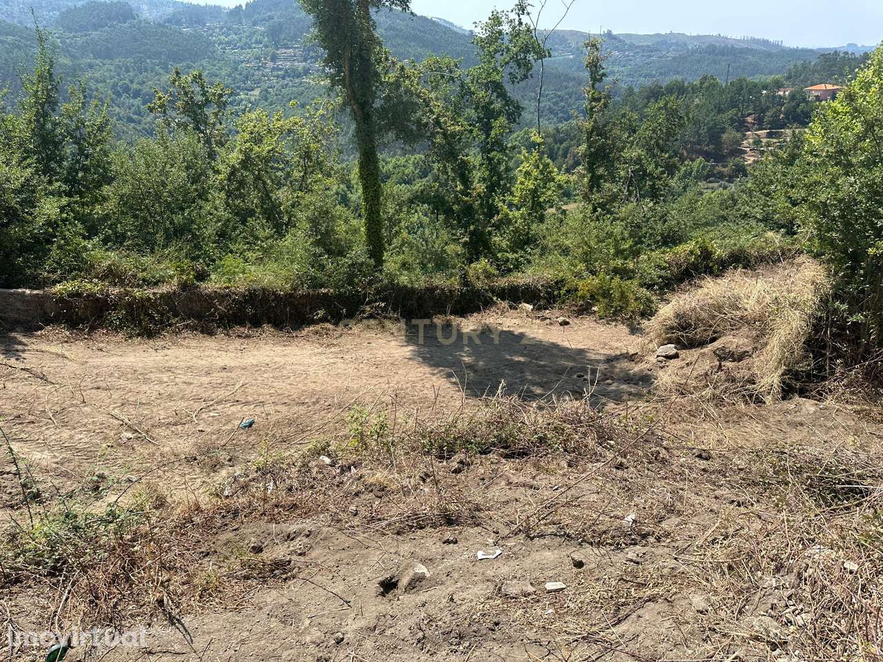 Terreno em Amares – 1.000 m² para Construção ou Turismo! - Grande imagem: 4/29