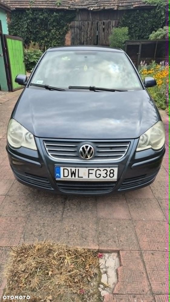 Volkswagen Polo 1.4 16V Trendline - 1