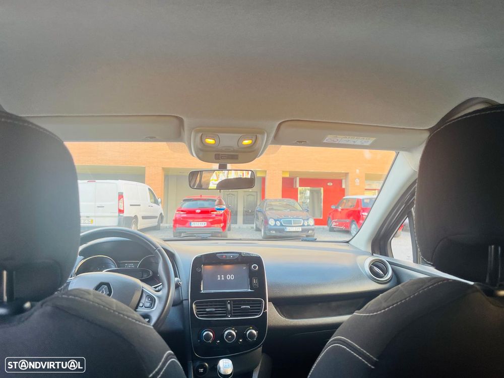 Renault Clio Sport Tourer 1.5 dCi Limited EDition - 11