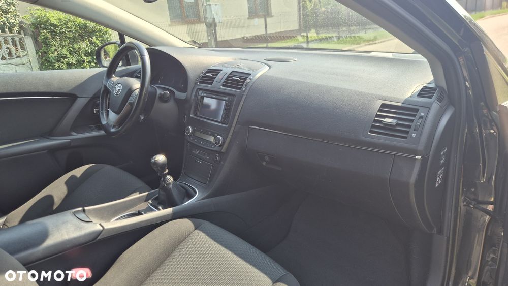 Toyota Avensis 2.0 D-4D Sol+NAVI - 7