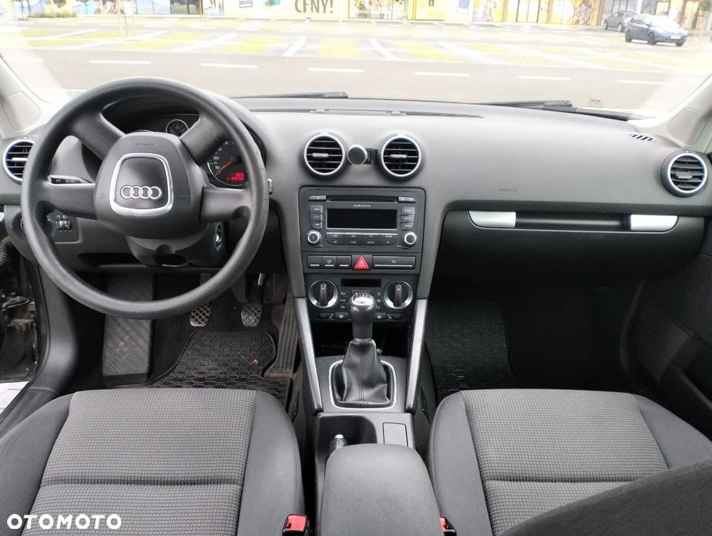 Audi A3 Sportback - 5