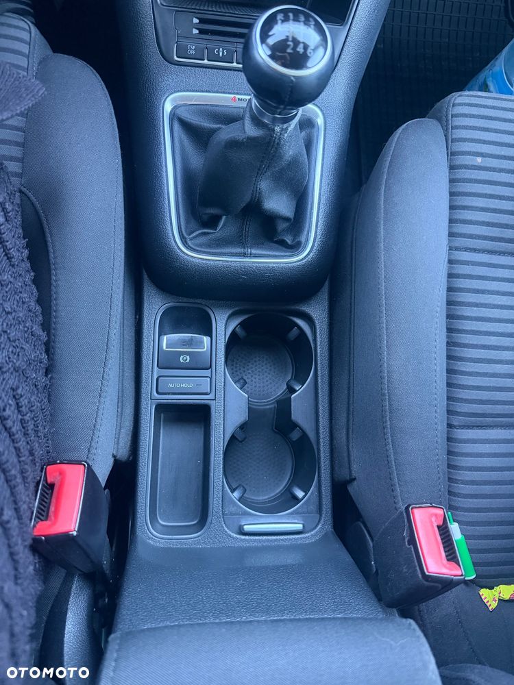 Volkswagen Tiguan - 5