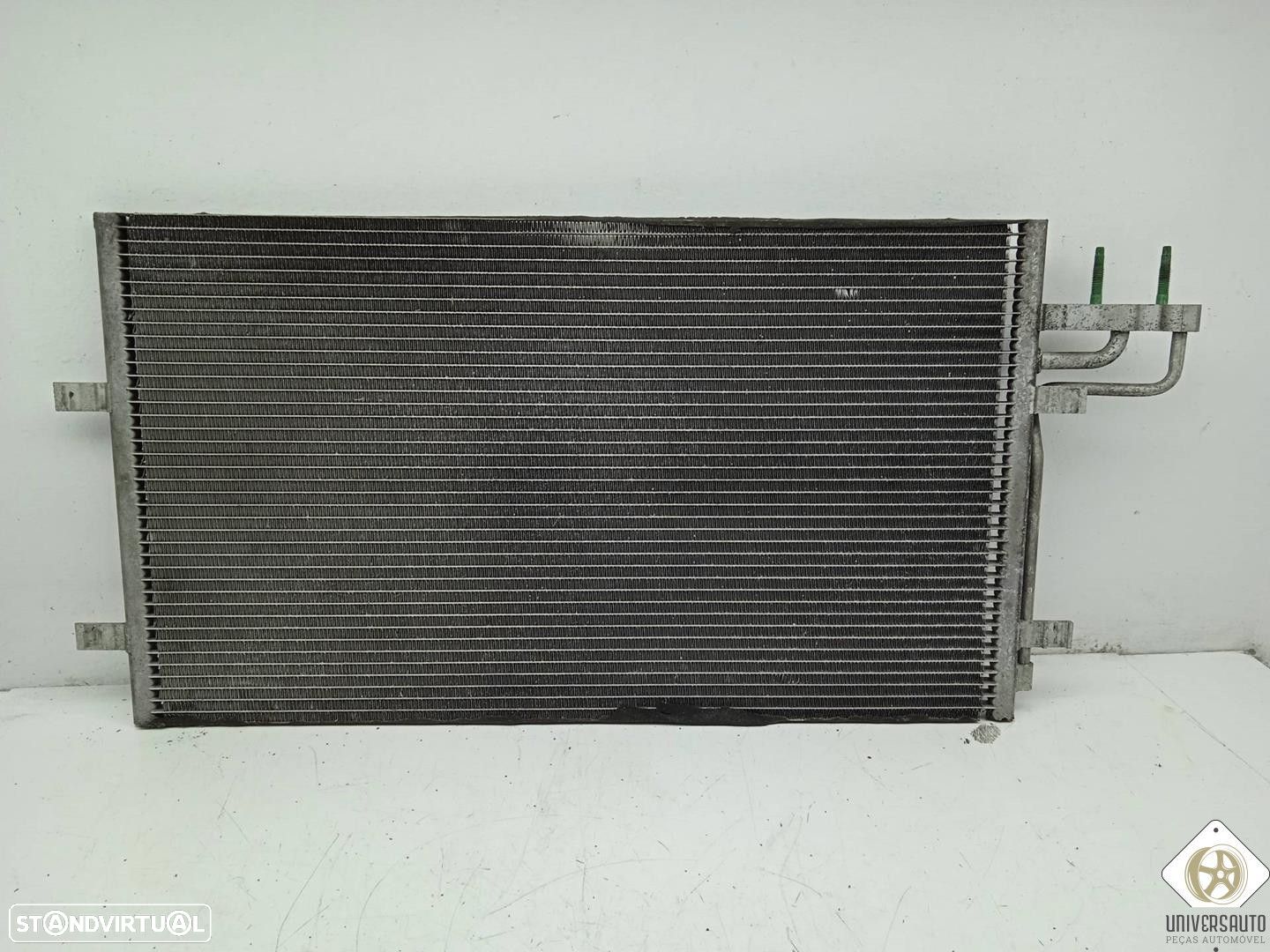 CONDENSADOR / RADIADOR AR CONDICIONADO FORD FOCUS II 2007 - 1