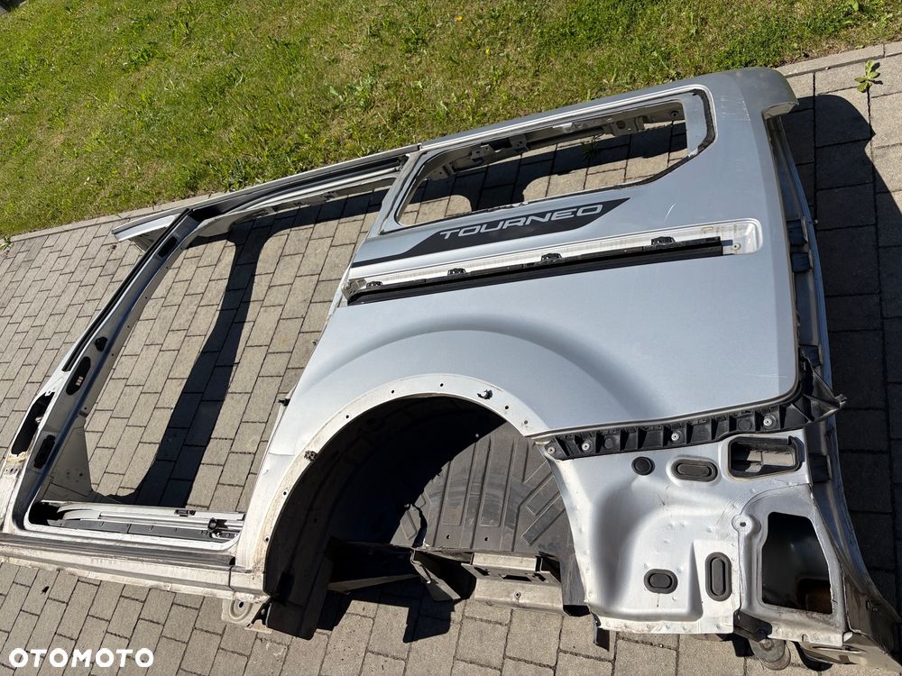 Bok lewy FORD TRANSIT CUSTOM TURNEO LIFT SZYBA 20r L1 - 1