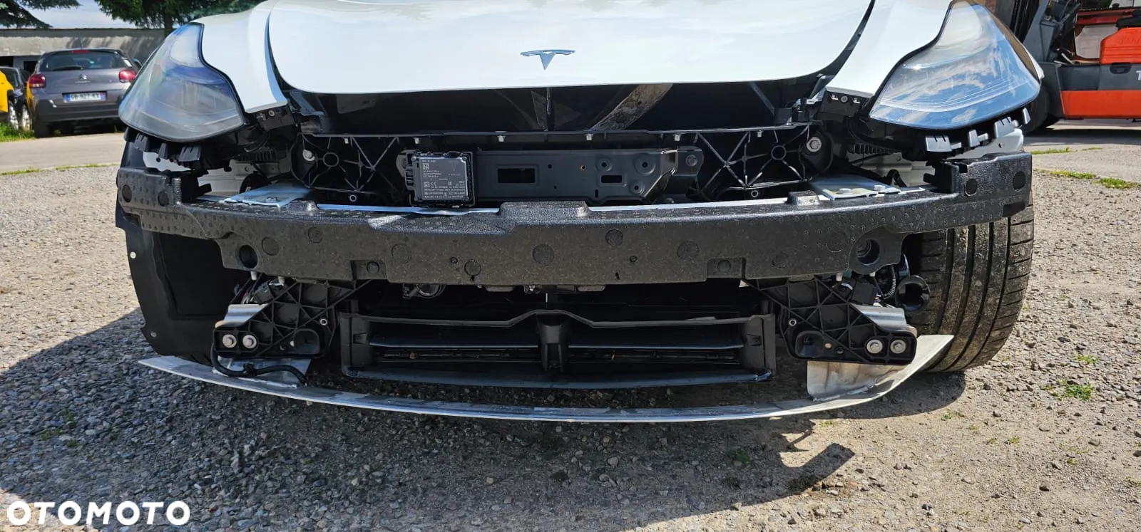 Tesla Model 3 Long Range AWD - 7