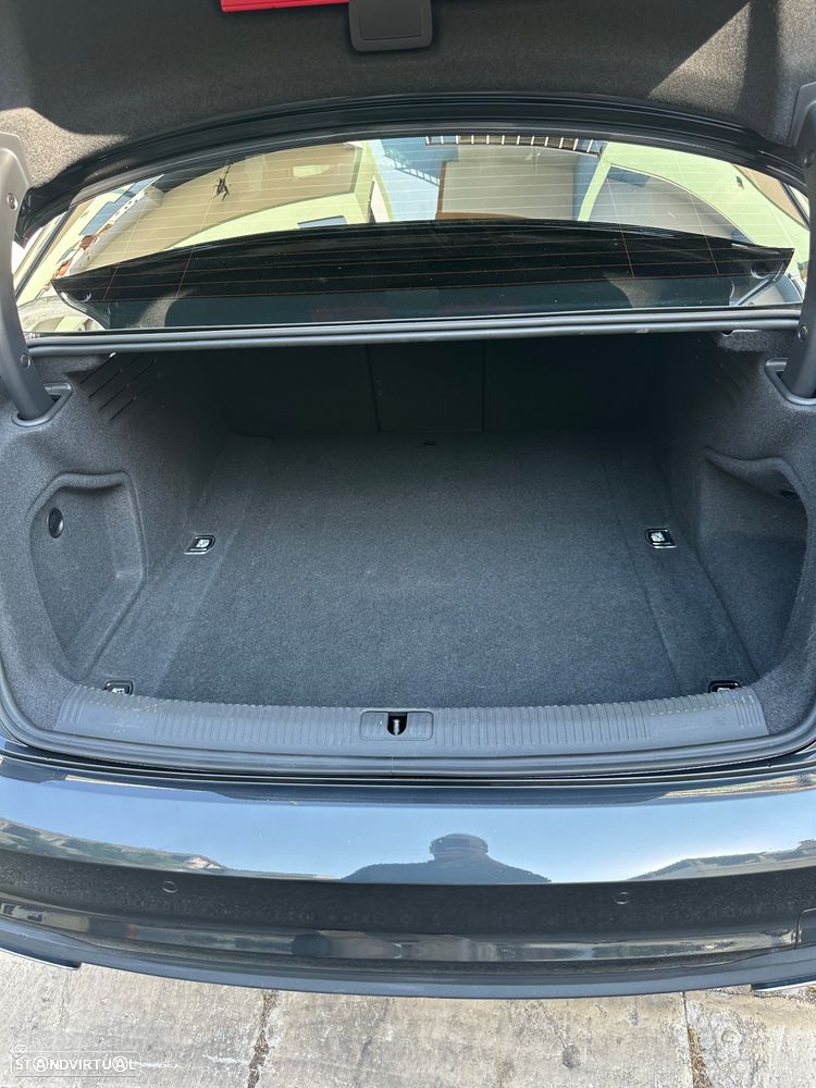 Audi A4 35 TDI Advanced S tronic - 9