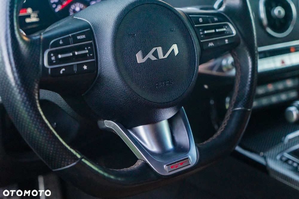 Kia Stinger 3.3 T-GDI V6 GT AWD - 34