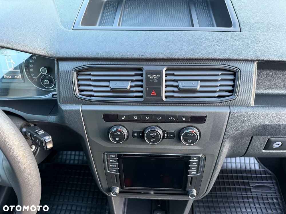 Volkswagen Caddy - 24