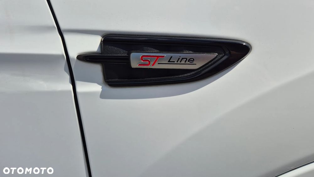 Ford Kuga 2.0 TDCi 4x4 ST-Line - 26