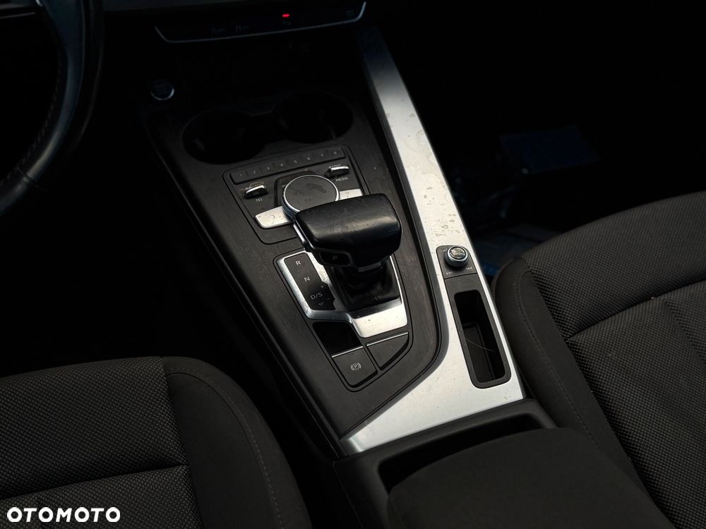 Audi A4 Avant 2.0 TDI S tronic - 18
