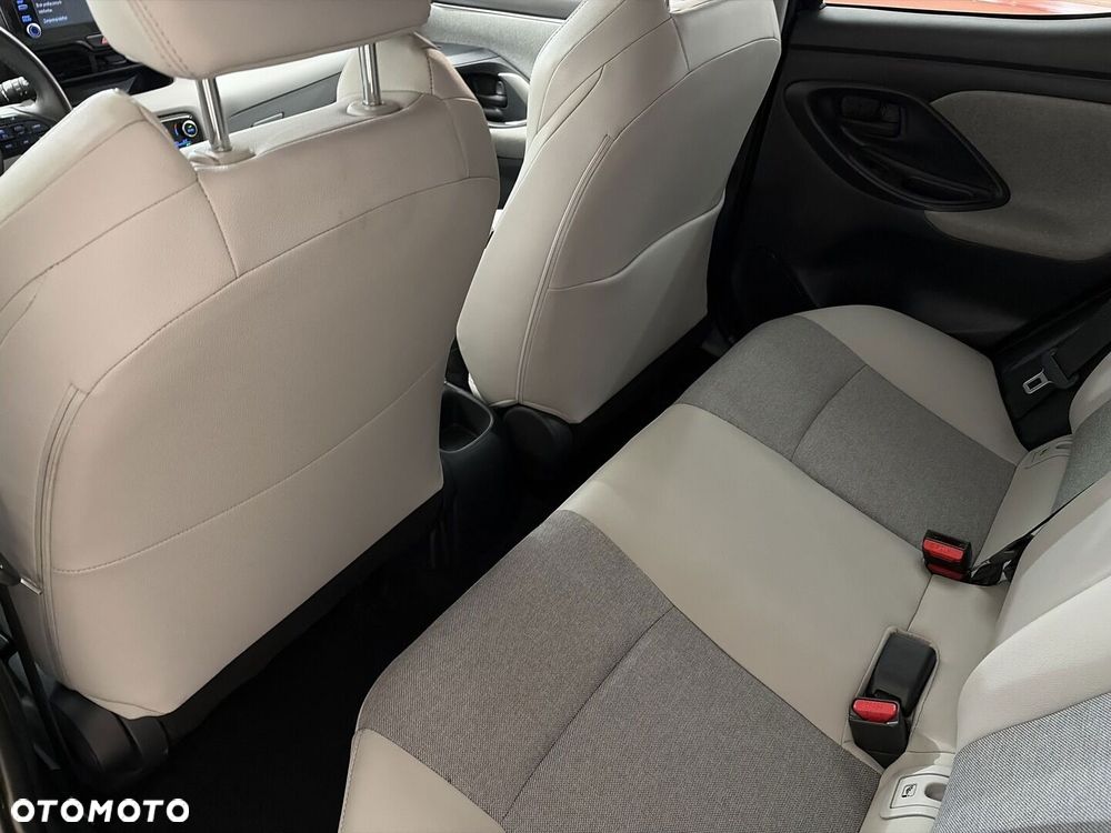 Toyota Yaris 1.5 Selection Elegant CVT - 11