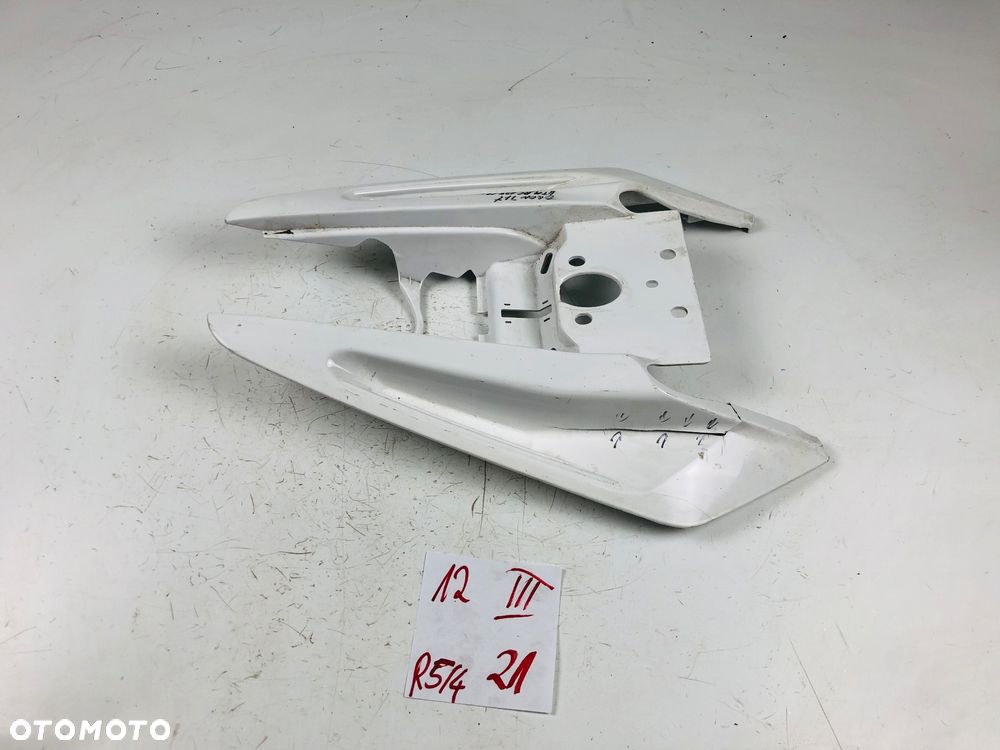 KTM RC 125 390 owiewka ogon tył - 4