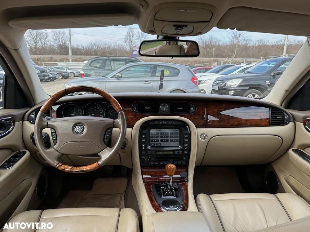 Jaguar XJ XJ6 2.7 Twin Turbo - 6